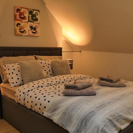 Top Floor Apartment In Islington 런던 외부 사진